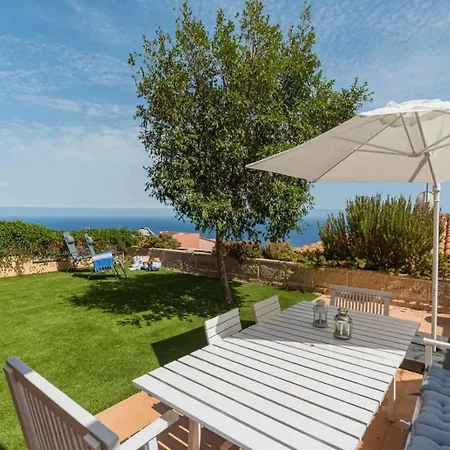 Luxury Y Ocean View